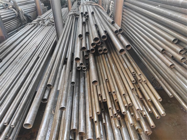 临泉42CrMo退火无缝钢管